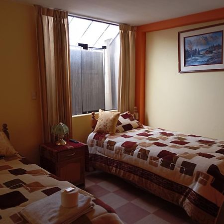 Hostal Vista Al Lago Titicaca Puno Exterior foto