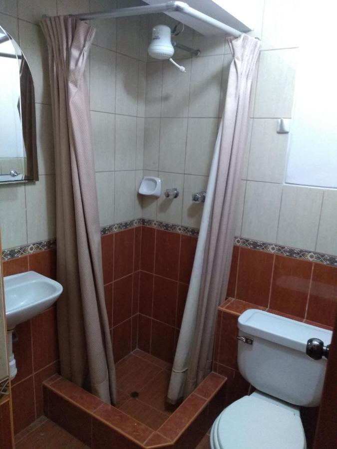 Hostal Vista Al Lago Titicaca Puno Exterior foto